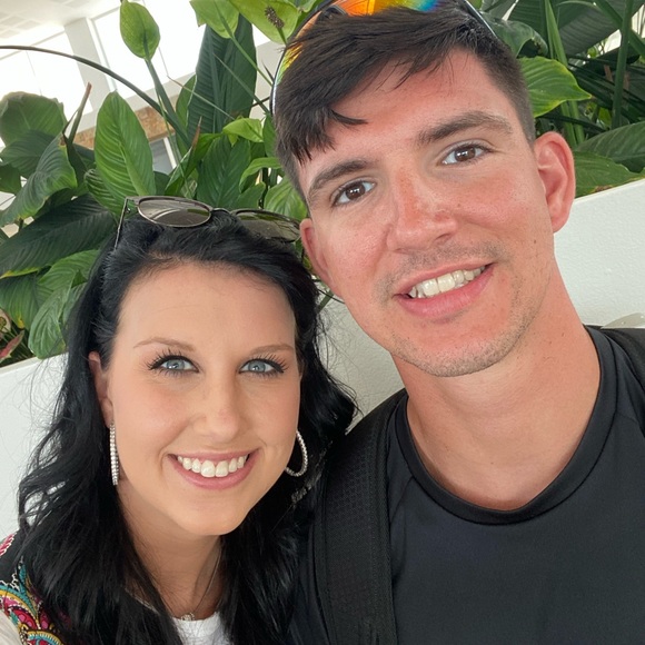 Meet your Posher, Bailey - Picture 1 of 3